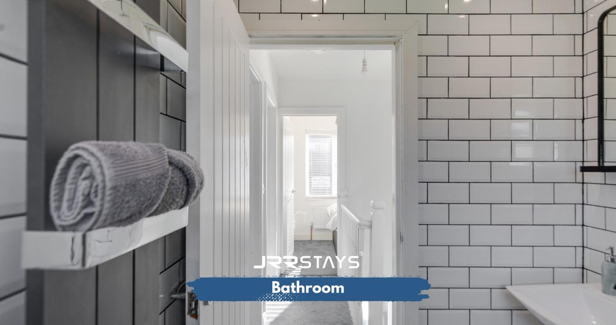 Tipton 3 Bedroom House Garden Sleeps 7 - Jrr Stays Coseley Exterior foto